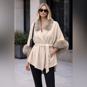 NWOT Elegant Cream Poncho with Faux Fur and a belt